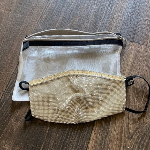 Rhinestone Mask - Picture 1 of 4